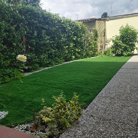 Movie Star Apartment With Garden Florença Exterior foto