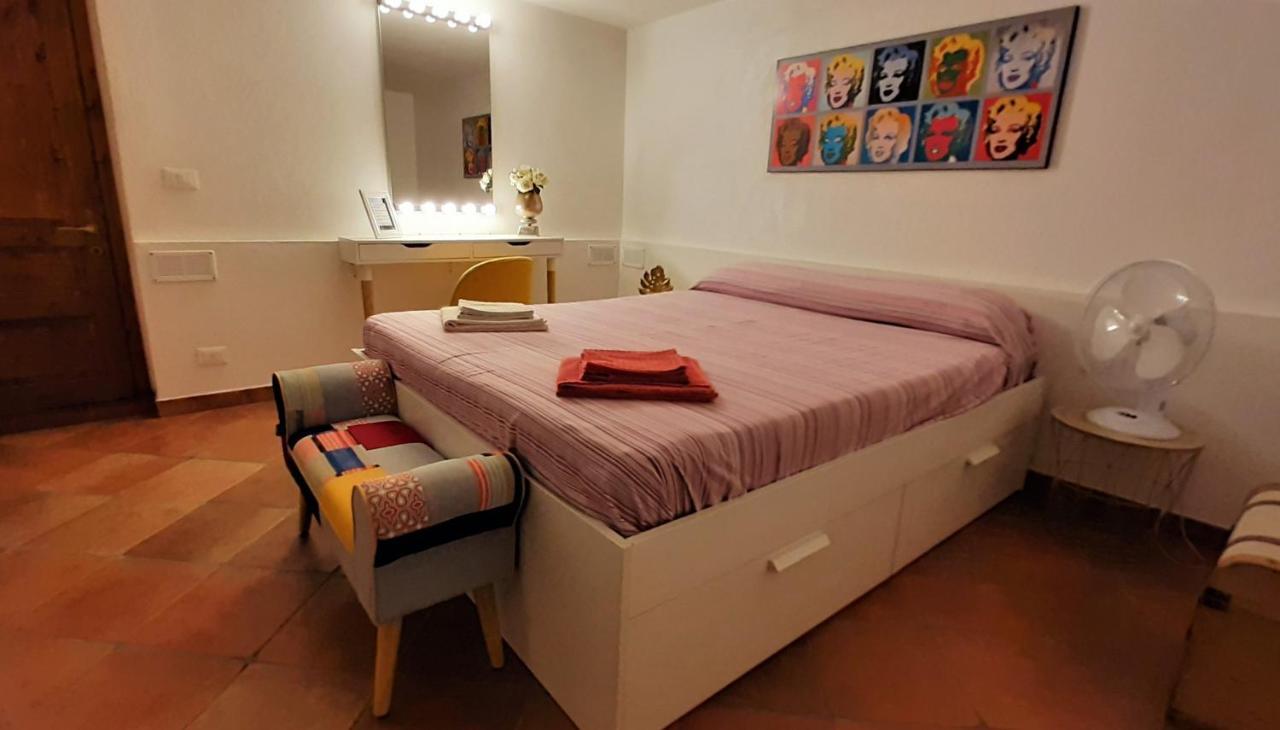 Movie Star Apartment With Garden Florença Exterior foto